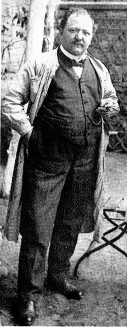 Datei:Porträt des Architekten Karl Faller (geb. 4.9.1875; gest. 28.6.1937 in Pforzheim).jpg