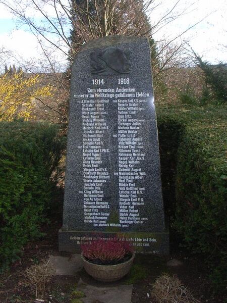 Datei:Hufd Gefdenkmal 1WK.jpg