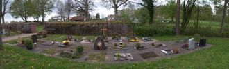 2023-05-01 Holzbronn Urnenfeld 127°.JPG
