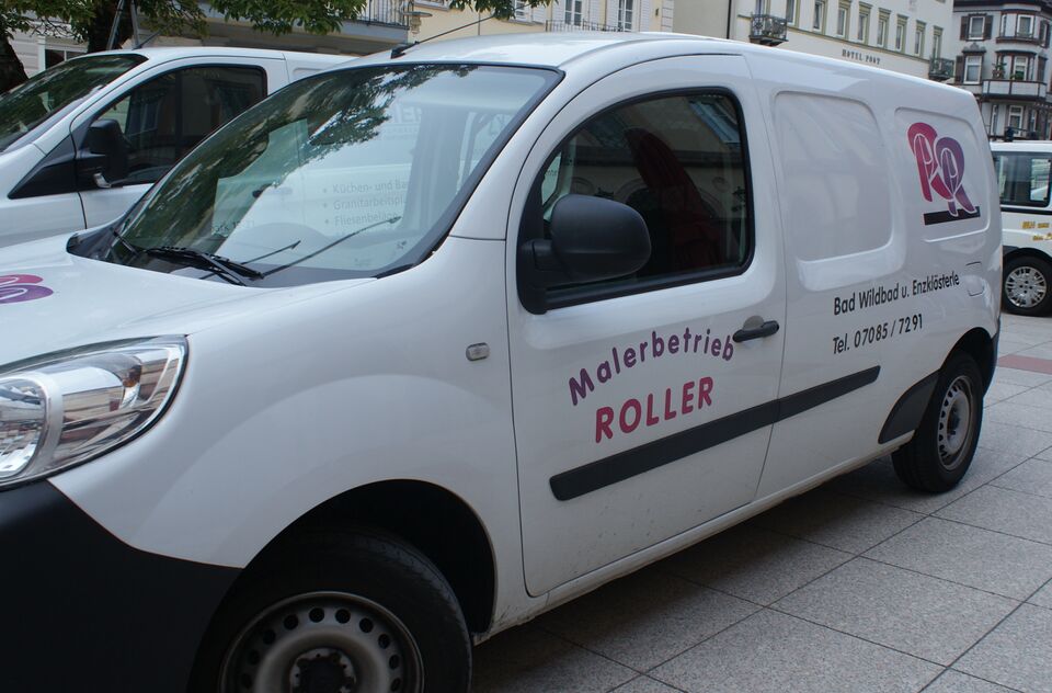 Datei:Fahrzeug Malerbetrieb Roller.JPG