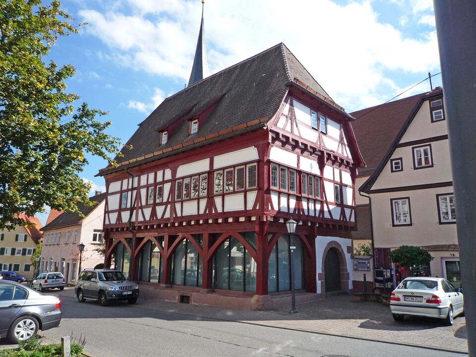 Datei:Tiefenbronn-Buergerhaus.jpg