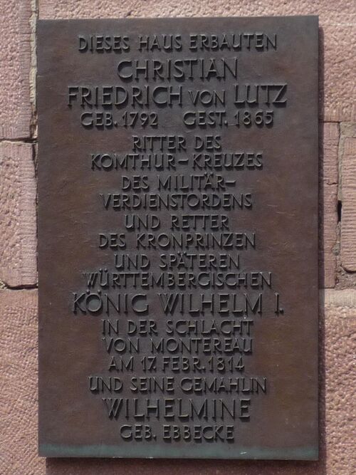 Datei:Calmbach-Haus-Lutz-Schild.jpg