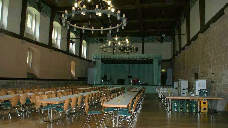 Datei:Fruchtkasten Stadthalle innen.JPG