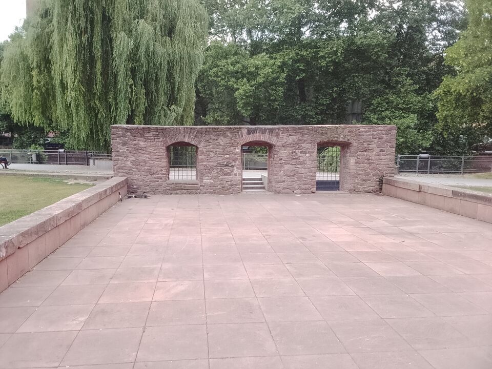 Datei:PF Südmauer (5).jpg