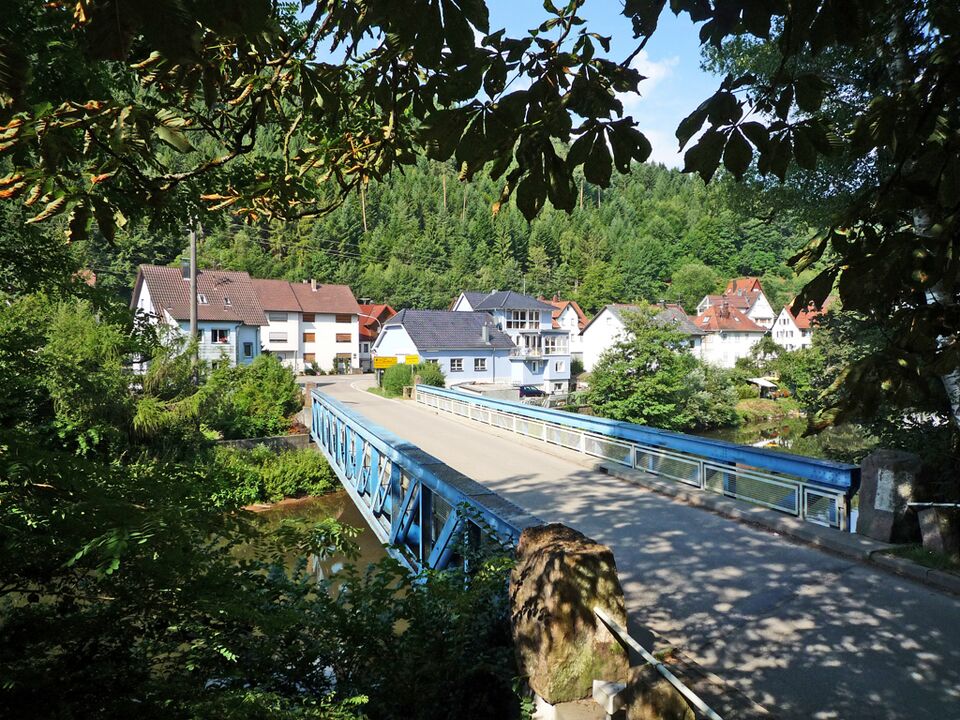 Datei:Unterreichenbach-Bruecke.jpg