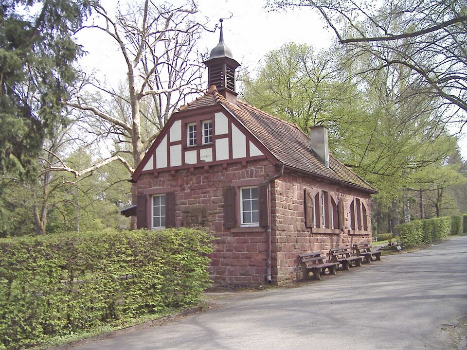 Datei:Friedhof-Birkenfeld.jpg