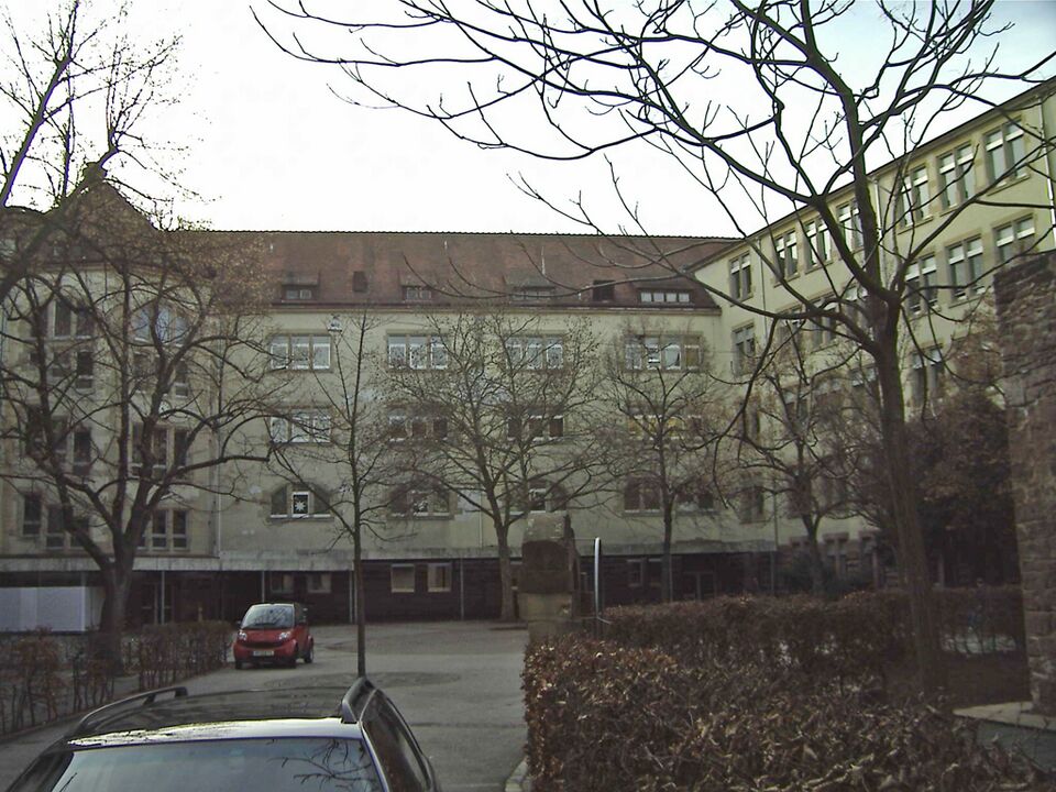 Datei:Osterfeldschulhof.jpg