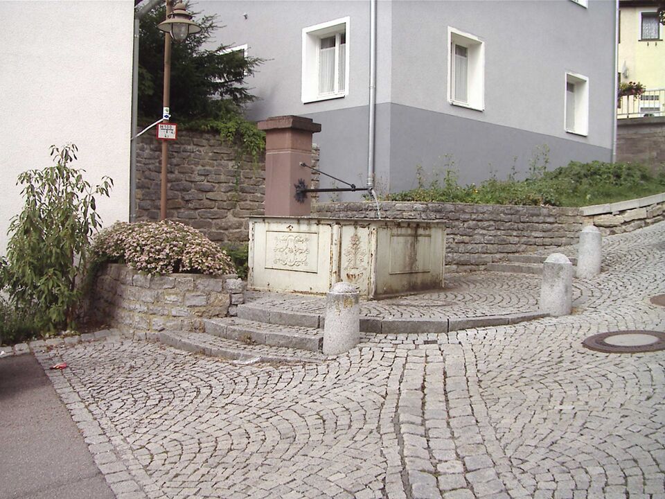 Datei:Haiterbach-Brunnen-Staedtlesberg.jpg