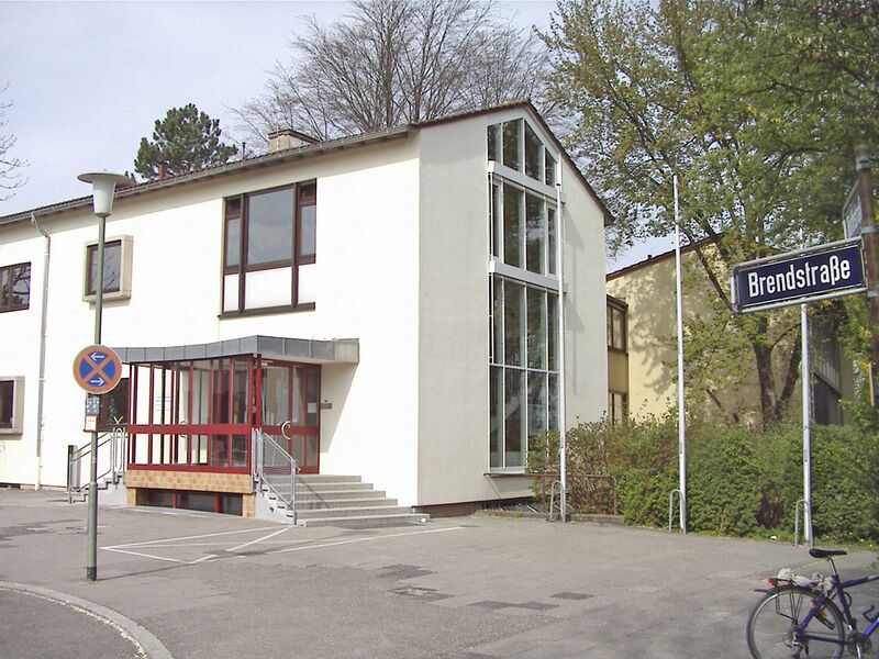 Datei:Arlingerschule.jpg