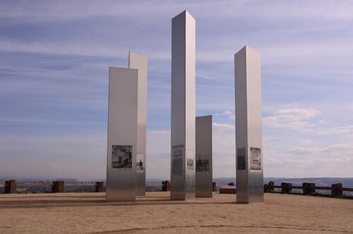 Die Stelen auf dem Wallberg