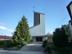 Steinegg-Maria-Koenigin-Kirche-2.jpg
