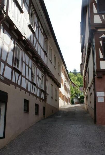 Datei:Marktstraße Calw vom Marktplatz.jpg