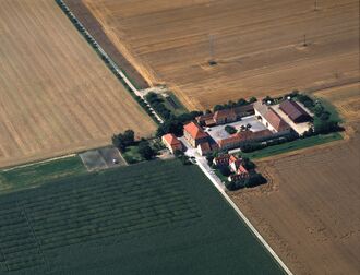 Katharinentaler Hof Luftbild.jpg