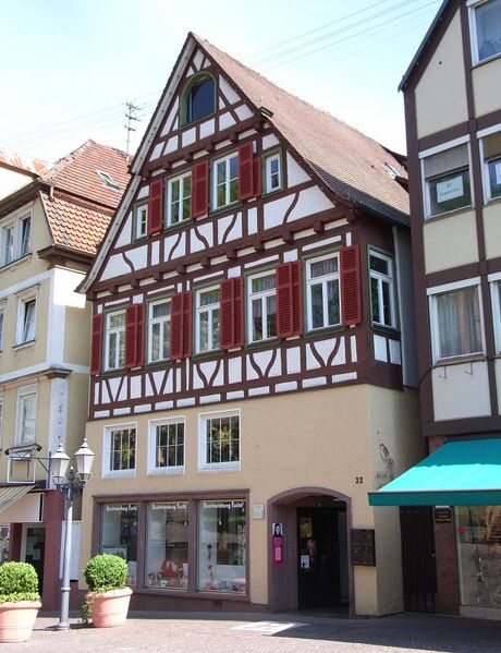 Datei:CW Neue Apotheke.jpg