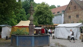 Brunnen im Klosterhof..jpg