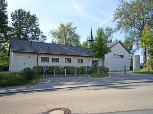 Oeschelbronn-Buecherei.jpg