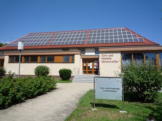 Zaisersweiher-Turn-Fest-Hallejpg.jpg