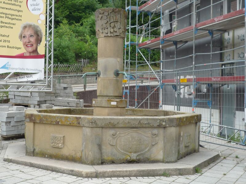 Datei:Bad-Wildbad-Brunnen.jpg