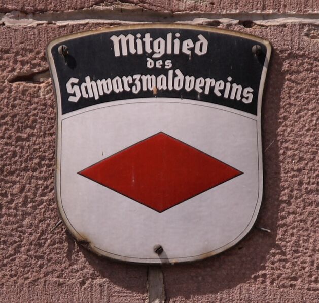 Datei:MitgliedSchwarzwaldverein.jpg