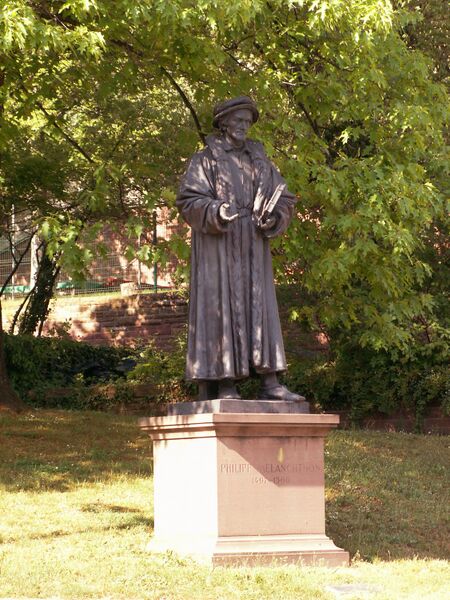 Datei:Melanchthon Statue Pforzheim.jpg