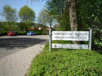 Koenigsbach-sportzentrum-ploetzer.jpg