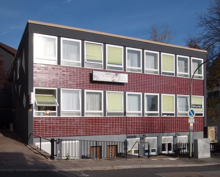 Datei:Hotel-12-Apostel.jpg
