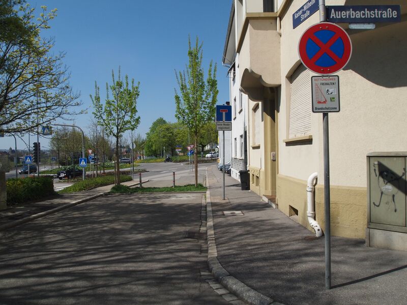 Datei:Kaiser-Wilhelm-Str Sackgasse.jpg