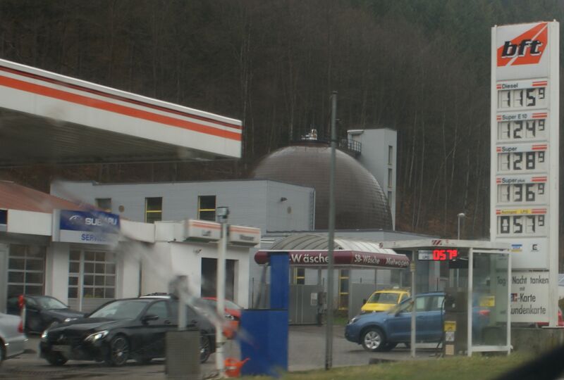 Datei:Bft-Tanlstelle.JPG