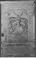 Pforzheim, Unteres Schloßtor, Wappenstein von 1575, Markgraf Karl II. von Baden-Durlach (Fotografie).