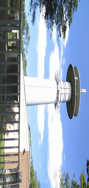 Datei:Fernmeldeturm Ispringen.jpg