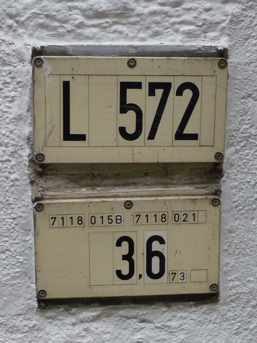 Datei:Stationierungszeichen L 572.jpg