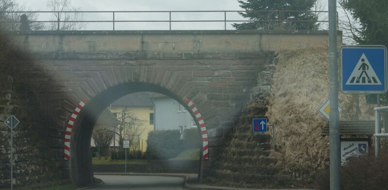 Datei:Brückendurchfahrt in Althenstett.JPG