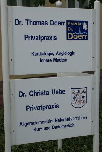 Privatpraxis Uebe Doerrr.jpg