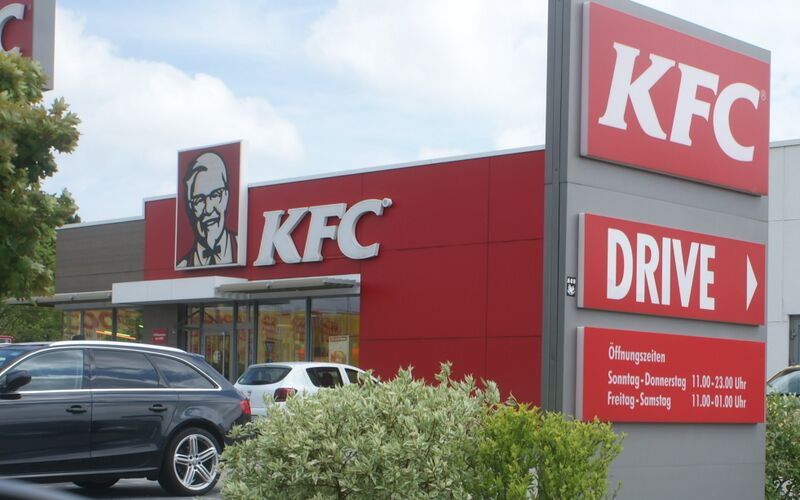 Datei:KFC Wilferdinger Höhe.JPG