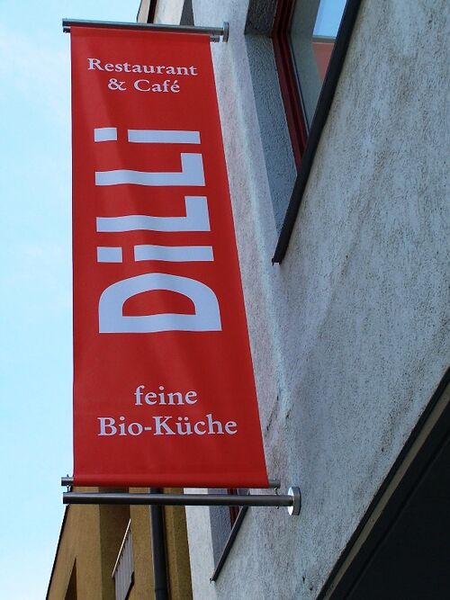 Datei:Dilli Fahne.jpg