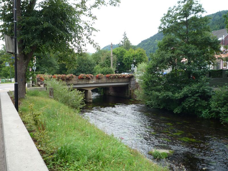 Datei:Hoefen-Bruecke2.jpg