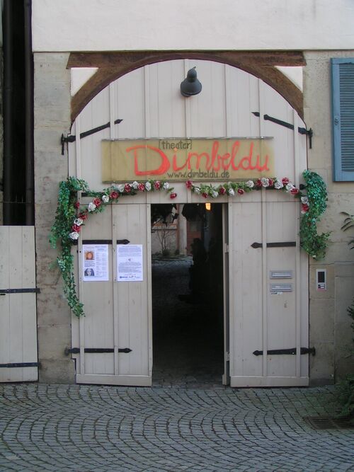 Datei:Eingang des theater dimbeldu.JPG