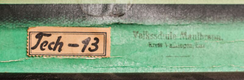 Datei:GHV Nähzimmer-Häkeln-Plakat-Volksschule.JPG