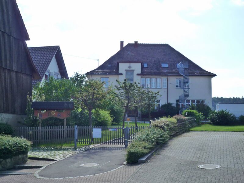 Datei:Neuhausen-Kindergarten.jpg