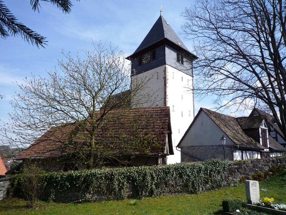 Datei:Iptingen-St-Margaretenkirche2.jpg