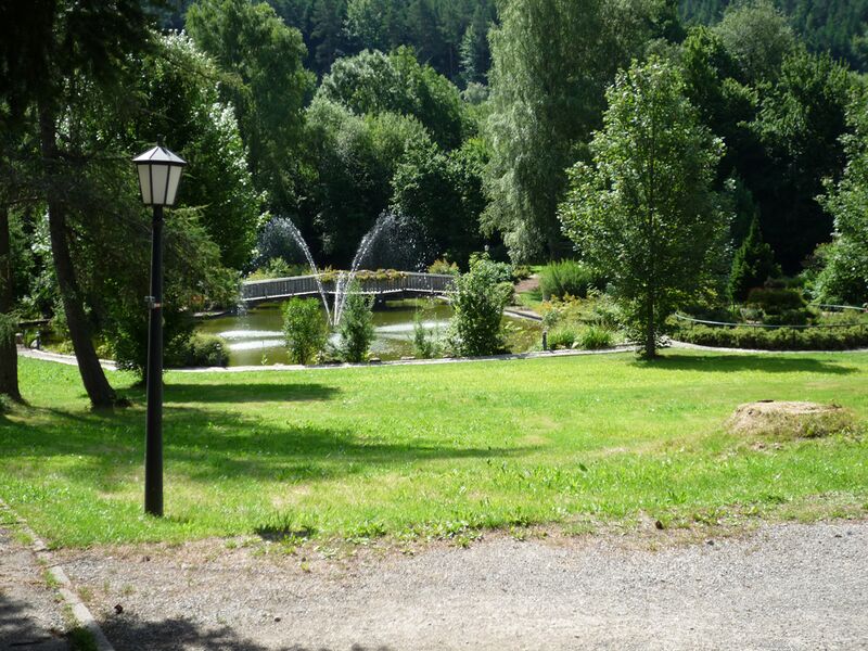 Datei:Enzkloesterle-Kurpark2.jpg
