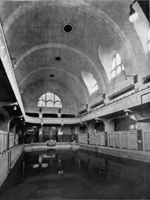 Datei:Altes Schwimmbecken der Maennerschwimmhalle (Länge 23,30 m, Breite 11,10 m) im Emma-Jaeger-Bad in Pforzheim, Entwurf Stadtbaumeister Alfred Roepert aus Pforzheim, erbaut 1909–1911.png