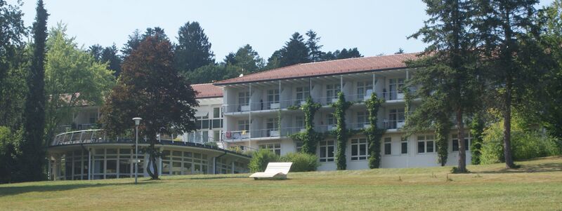 Datei:Kurklinik Rentenversicherung in Schömberg.jpg
