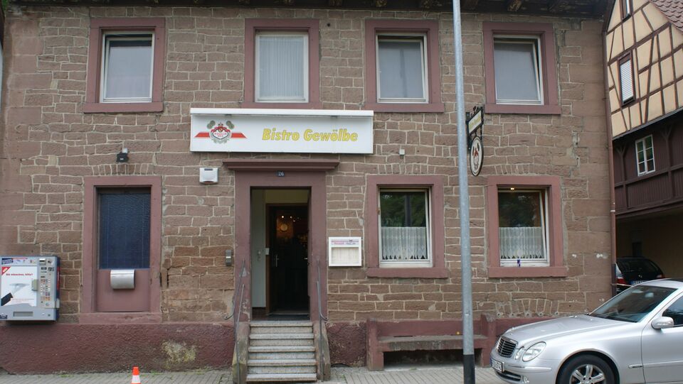 Datei:Bistro Gewölbe.JPG