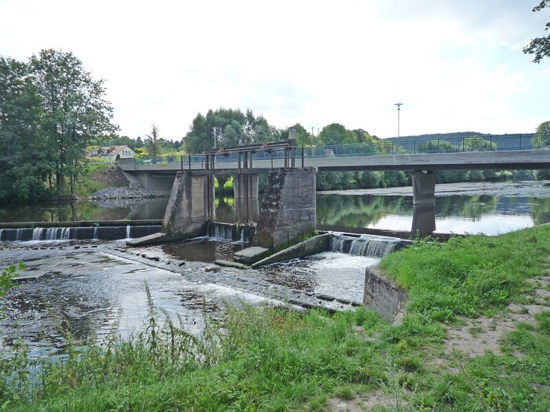 Datei:Rosswag-Enz-Wehr.jpg