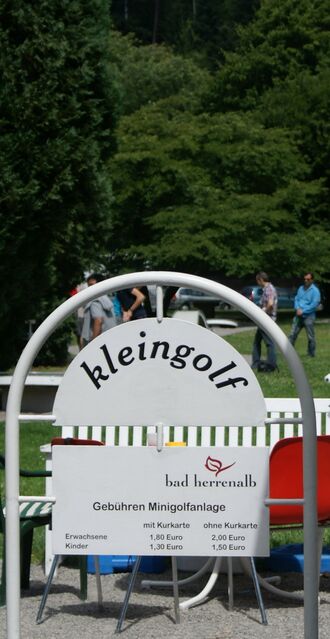 Datei:Schild Kleingolf.jpg