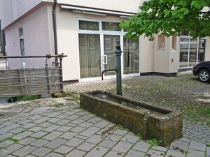 Calmbach-Brunnen.jpg
