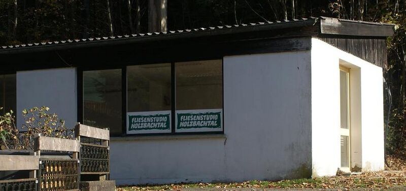 Datei:Fliesenstudio Holzbachtal.jpg