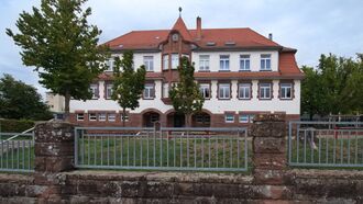Grundschule Gräfenhausen Schulstraße.jpg