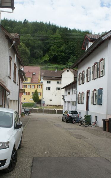 Datei:Grabenstraße Neuenbürg.JPG